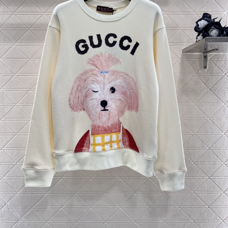 G*u*i hoodies